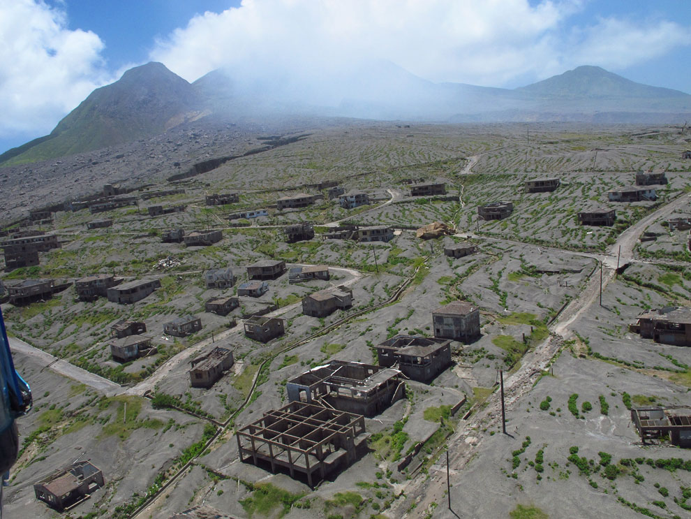 Вулкан Суфриер-Хиллс и остров-призрак