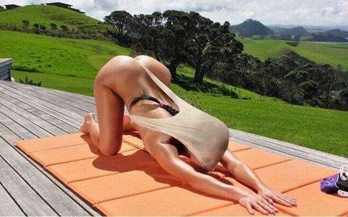 Забавные девушки