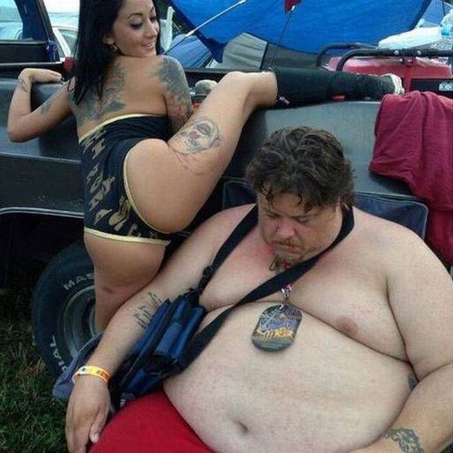 Забавные девушки