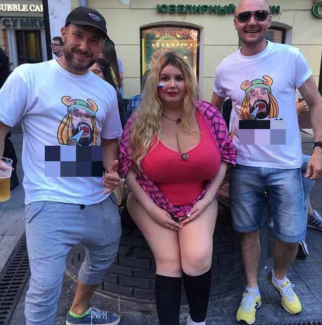 Болельщица с самым внушительным размером груди на Чемпионате мира 2018