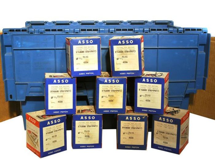 В морском контейнере нашли детали раритетной Ferrari 250 GTO