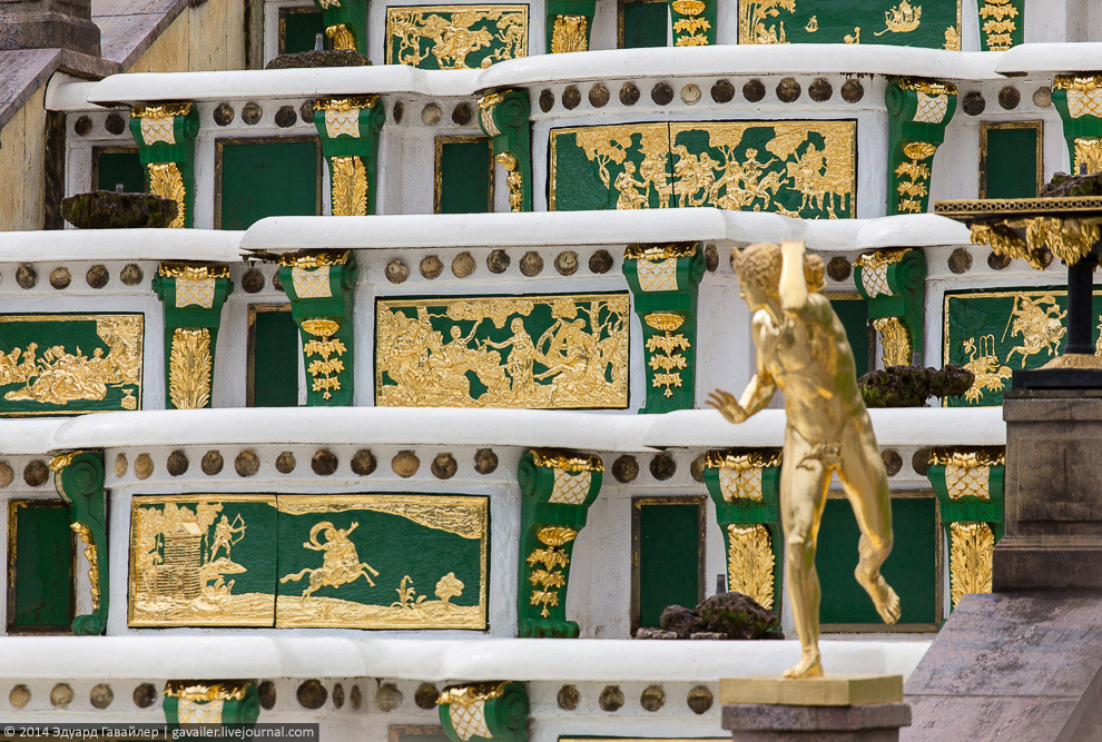 Что находится под фонтанами Петергофа Что находится под фонтанами Петергофа