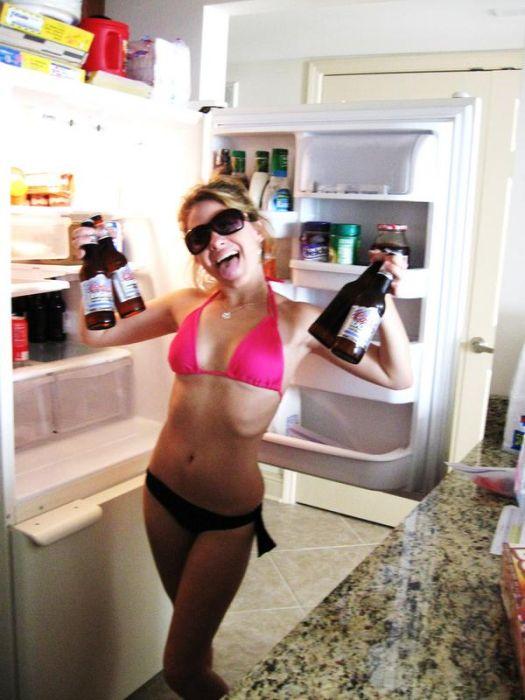 Девушки хотят веселья (69 фото)