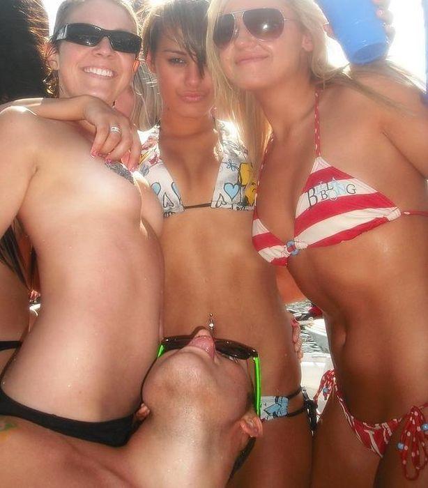 Девушки хотят веселья (69 фото)