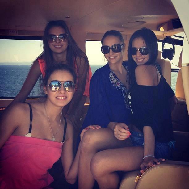 Российские гимнастки отдыхают на Сардинии (39 фото)