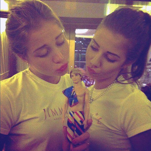 Российские гимнастки отдыхают на Сардинии (39 фото)