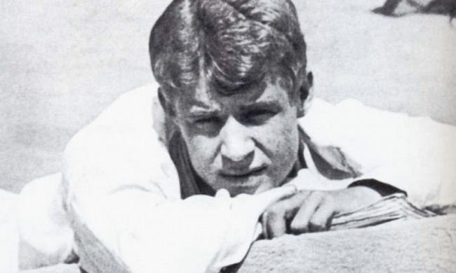 Жизнь скандального гения Сергея Есенина Жизнь скандального гения Сергея Есенина