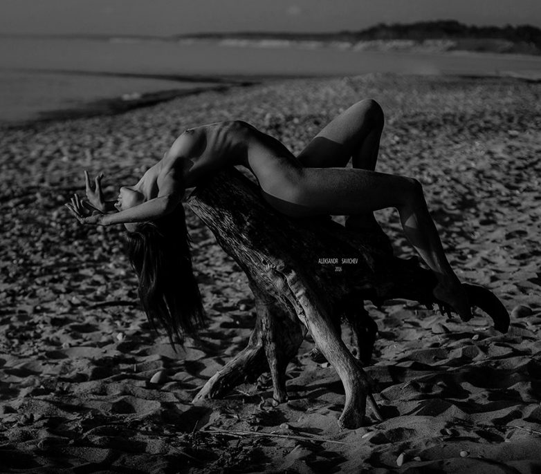 Ню от российского фотографа