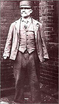 10 самых жестоких детей в мире (15 фото)