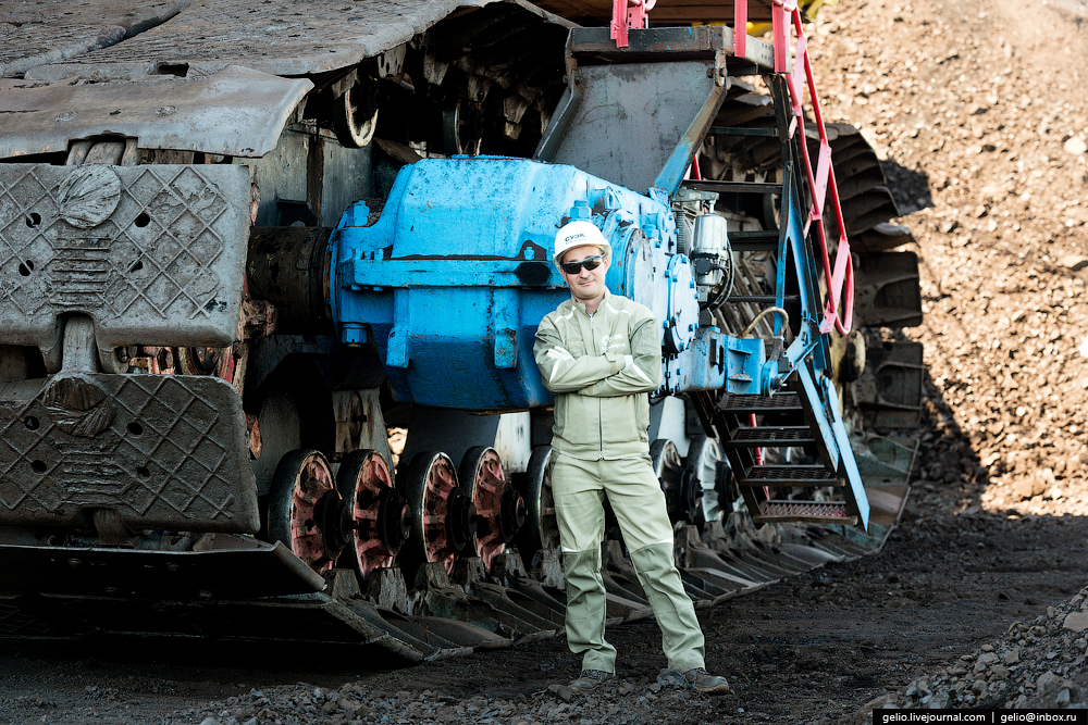 Самый крупный угольный разрез в России