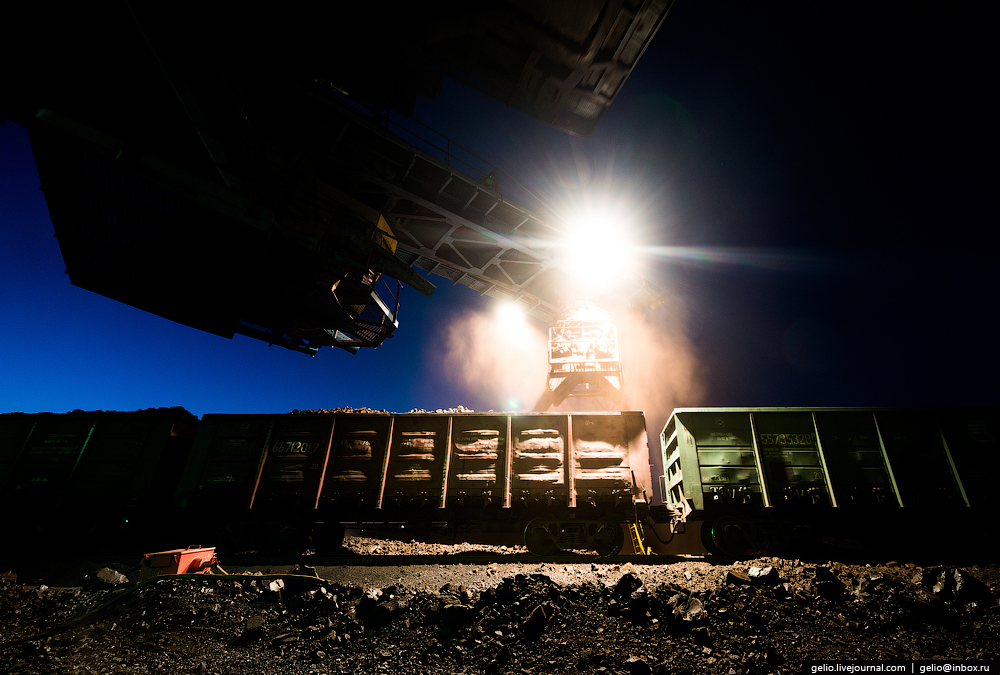 Самый крупный угольный разрез в России