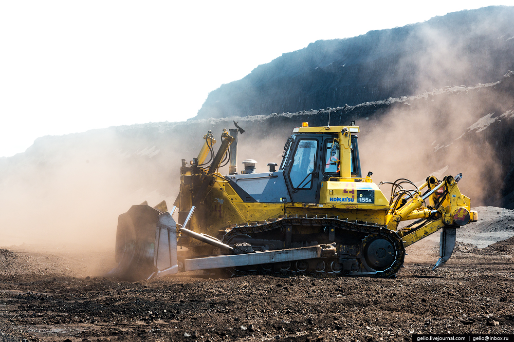 Самый крупный угольный разрез в России