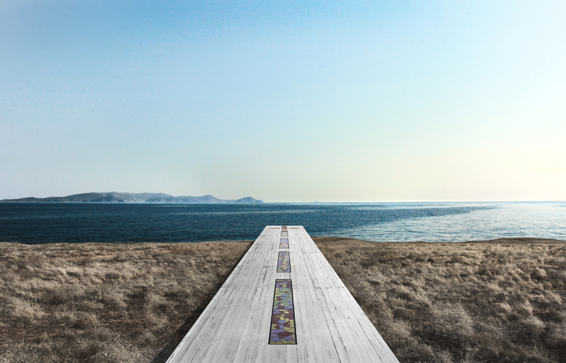 Часовня в форме креста над обрывом в скале