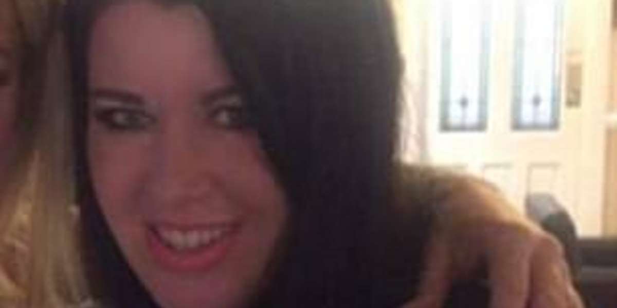 Она взяла болеутоляющие в Египет. Теперь ей грозит смертная казнь Она взяла болеутоляющие в Египет. Теперь ей грозит смертная казнь