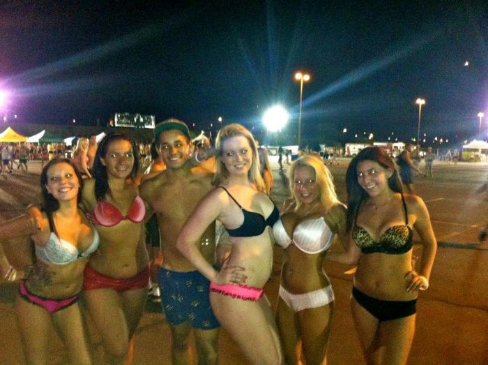 Много-много-много девушек (102 фото)