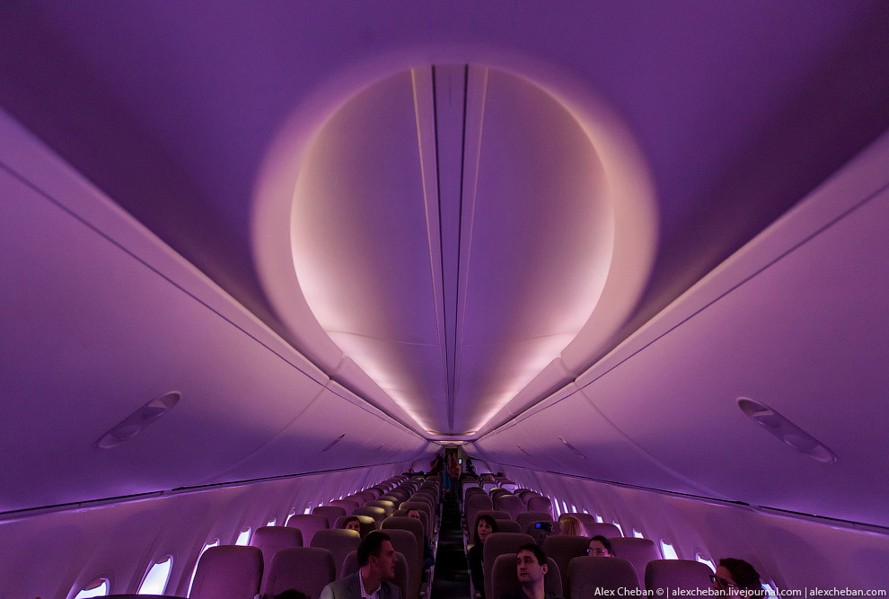 Небесный Интерьер: колыбель над облаками для путешественников