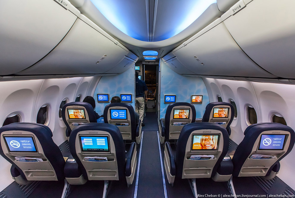 Небесный Интерьер: колыбель над облаками для путешественников