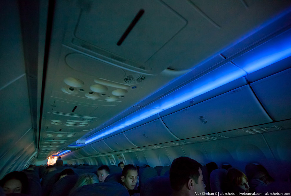 Небесный Интерьер: колыбель над облаками для путешественников