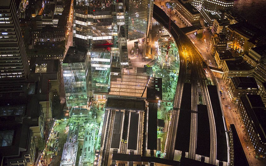 Ночной Лондон с высоты Ночной Лондон с высоты