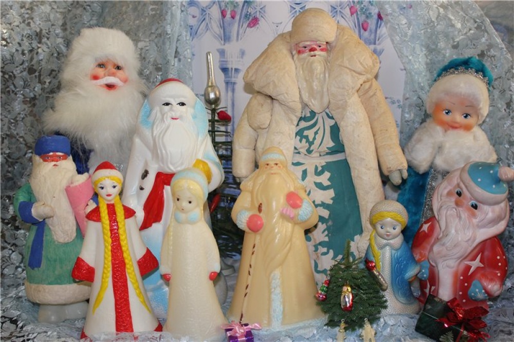 Старых елочных игрушек пост