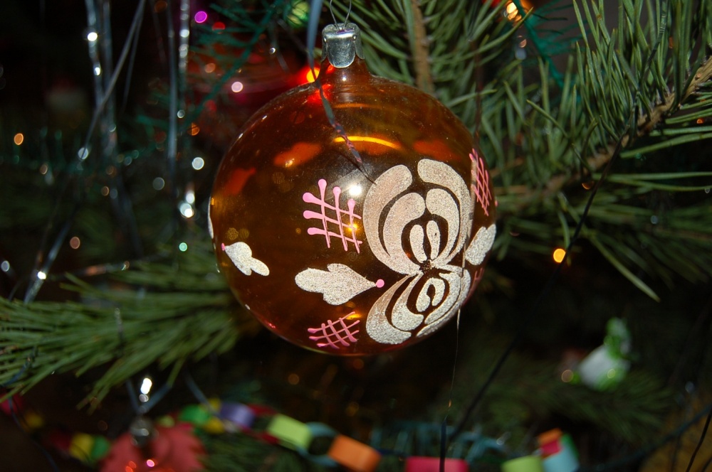 Старых елочных игрушек пост