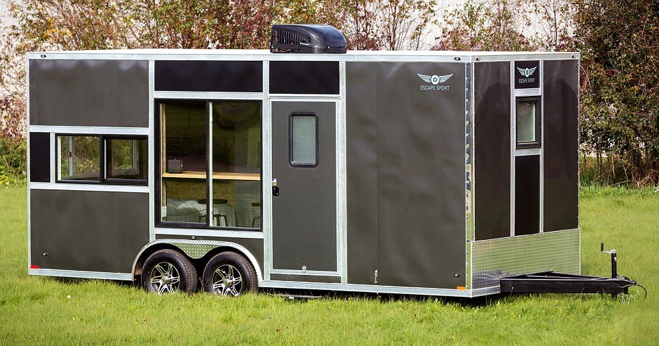 Холостяцкая берлога на колесах за 40 000$