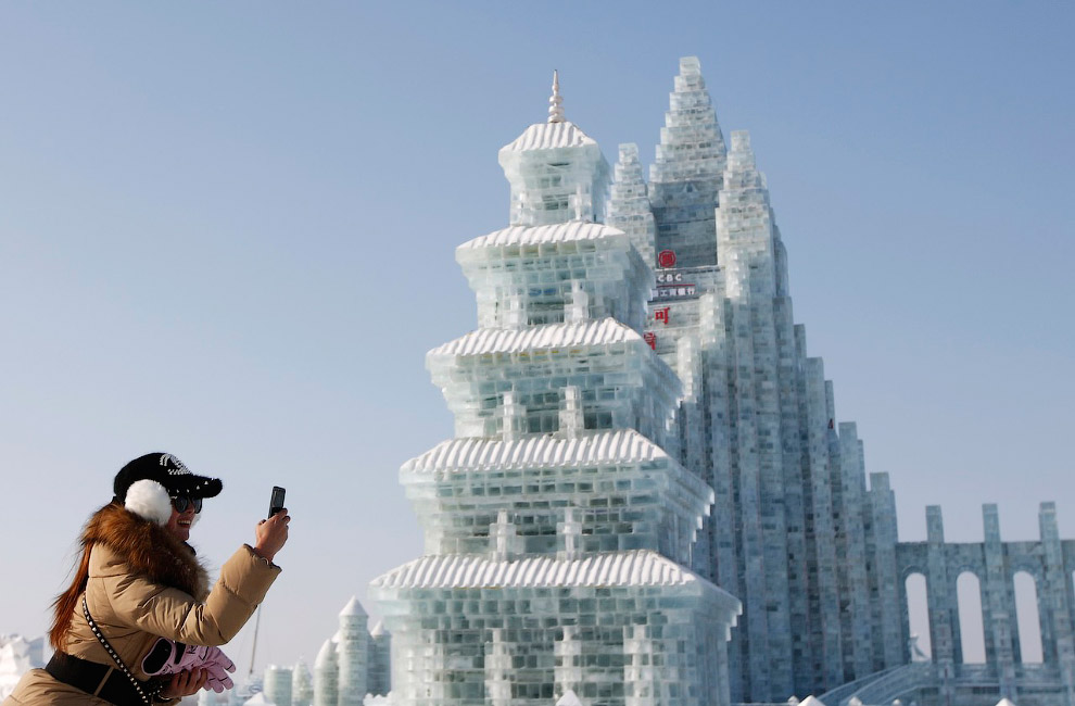 Международный фестиваль ледяных скульптур в Харбине 2014 Международный фестиваль ледяных скульптур в Харбине 2014