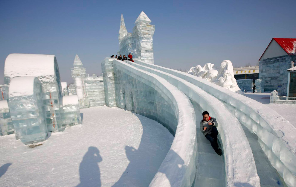Международный фестиваль ледяных скульптур в Харбине 2014 Международный фестиваль ледяных скульптур в Харбине 2014