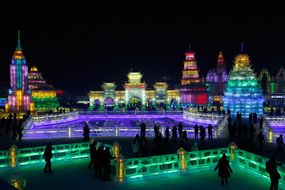 Международный фестиваль ледяных скульптур в Харбине 2014 Международный фестиваль ледяных скульптур в Харбине 2014