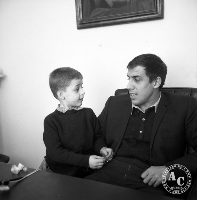 Самому обаятельному итальянцу Адриано Челентано 80 лет Самому обаятельному итальянцу Адриано Челентано 80 лет