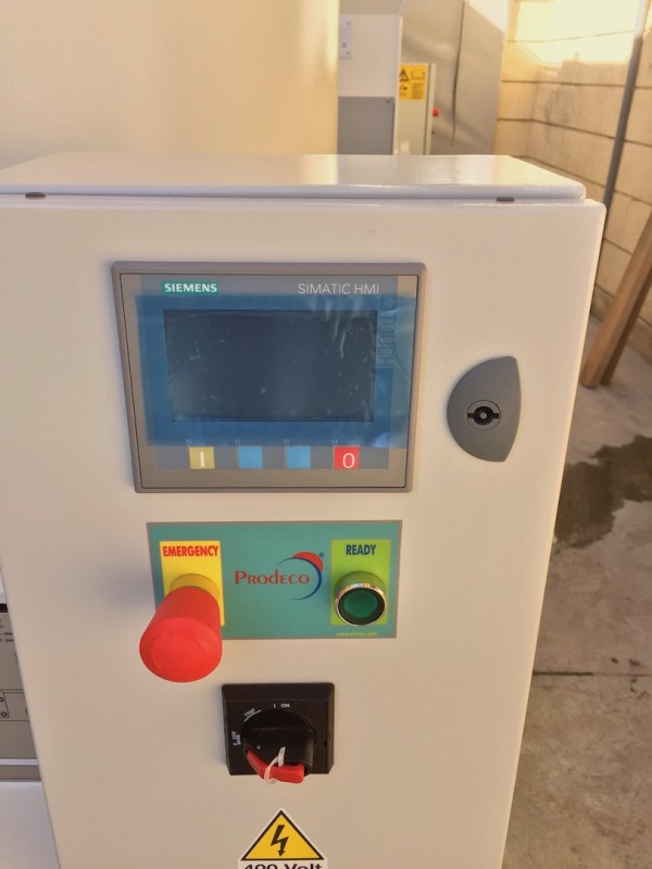 Как опилки и обрезки превращают в брикеты Как опилки и обрезки превращают в брикеты