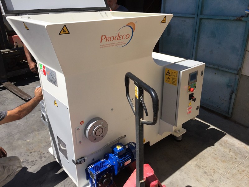 Как опилки и обрезки превращают в брикеты Как опилки и обрезки превращают в брикеты