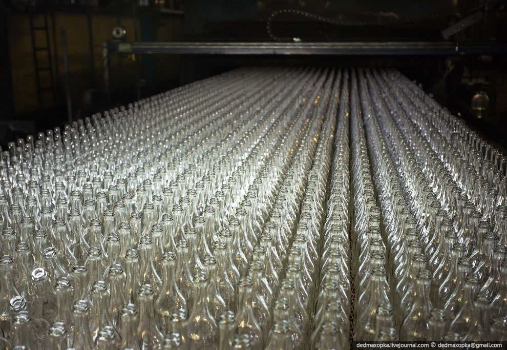 Рождение стеклянной бутылки Рождение стеклянной бутылки