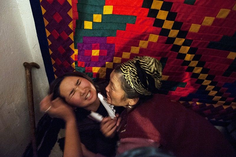 Краденые невесты Киргизии (30 фото)