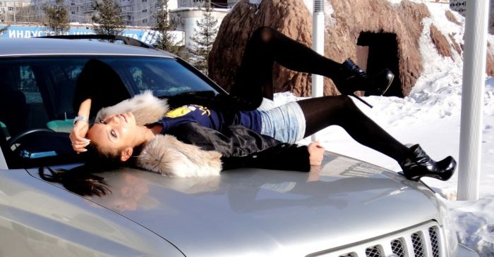 Русские девушки в социальных сетях (50 фото)