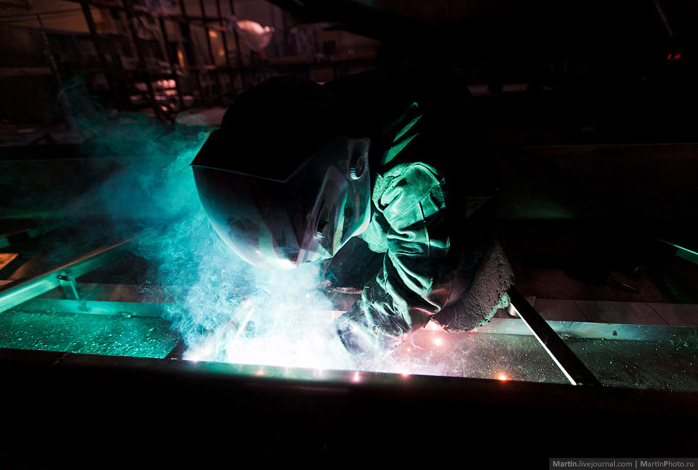 Единственное в России производство плавучих домов