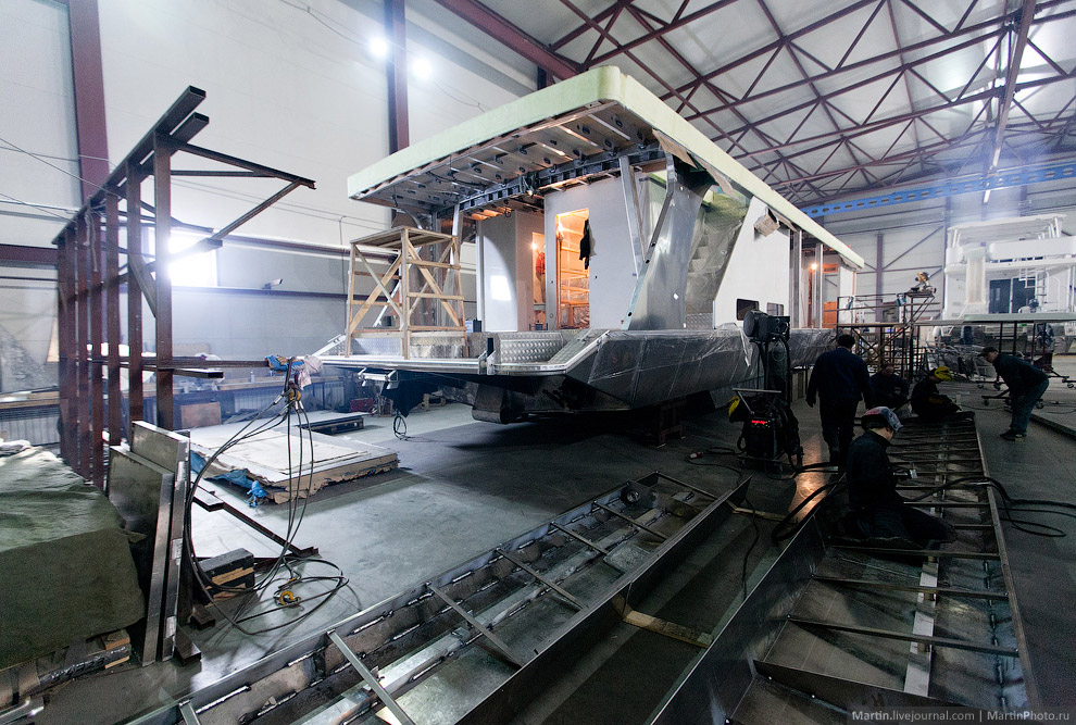 Единственное в России производство плавучих домов