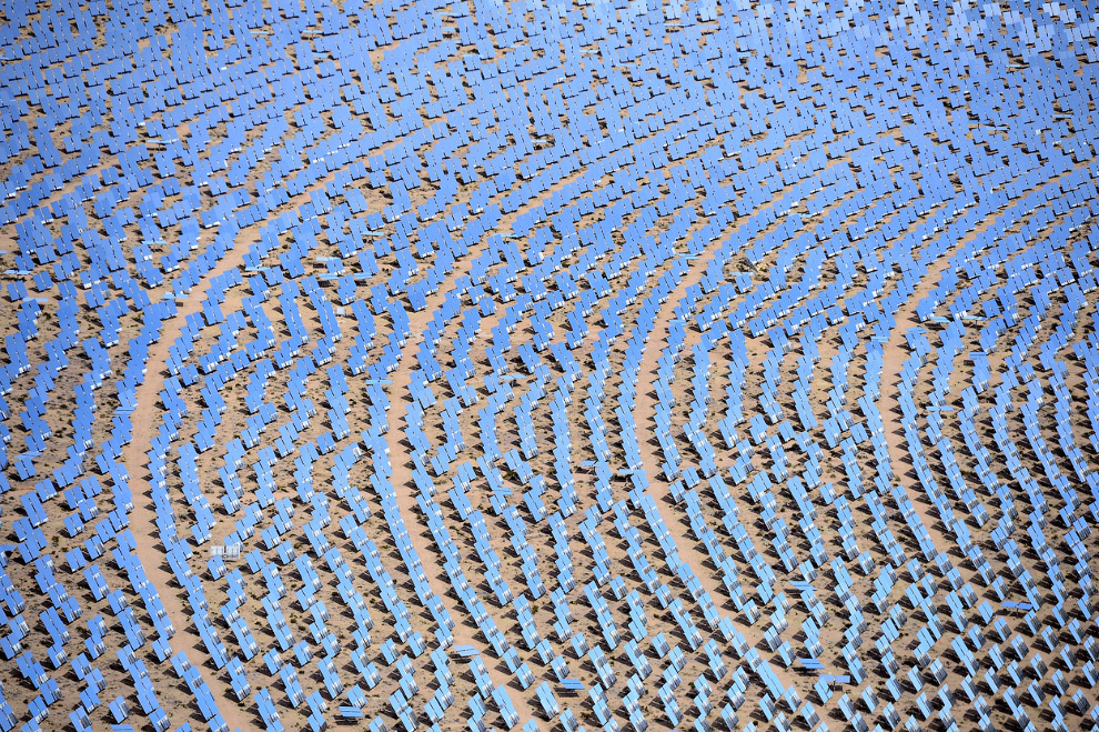 Крупнейшая в мире солнечная электростанция Айванпа