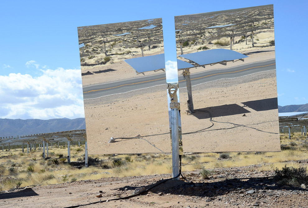 Крупнейшая в мире солнечная электростанция Айванпа
