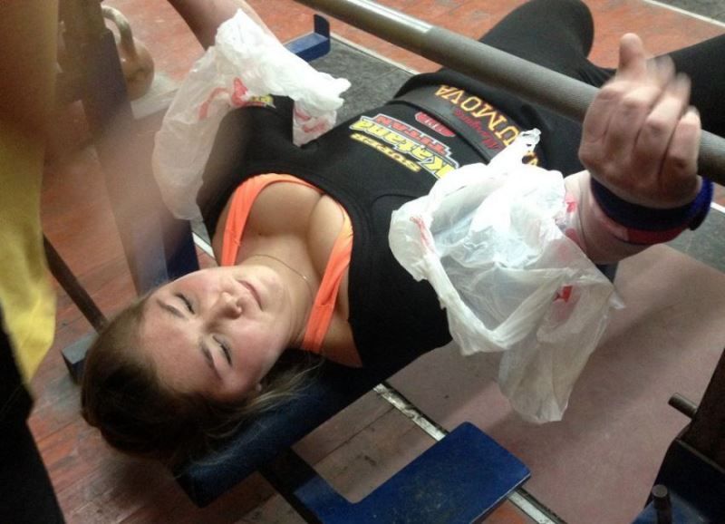 Сильная девочка (26 фото)