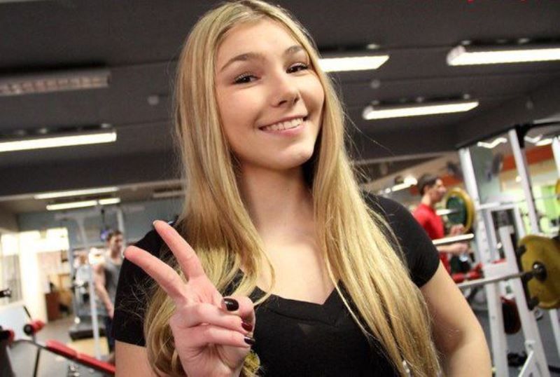 Сильная девочка (26 фото)