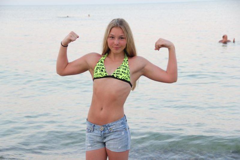 Сильная девочка (26 фото)