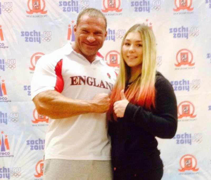 Сильная девочка (26 фото)