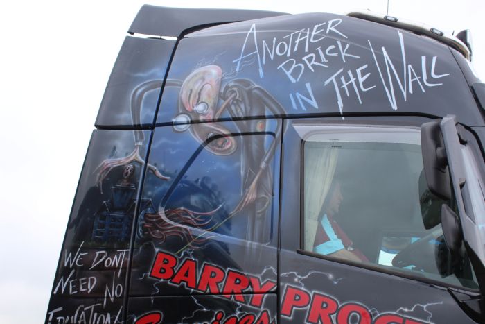 Аэрография на тягачах