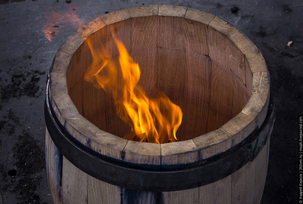 Как делают дубовые бочки