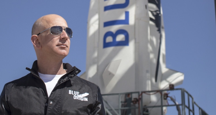 Компания Blue Origin показала интерьер капсулы New Shepard космических туристов