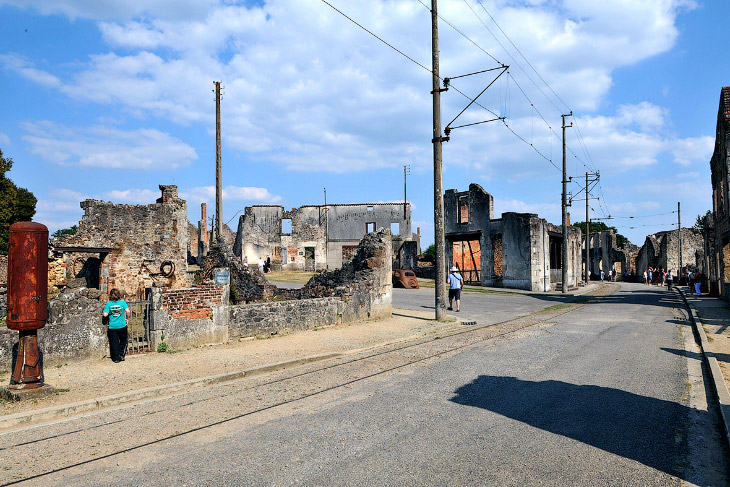 Призрак поселка Орадур-сюр-Глан