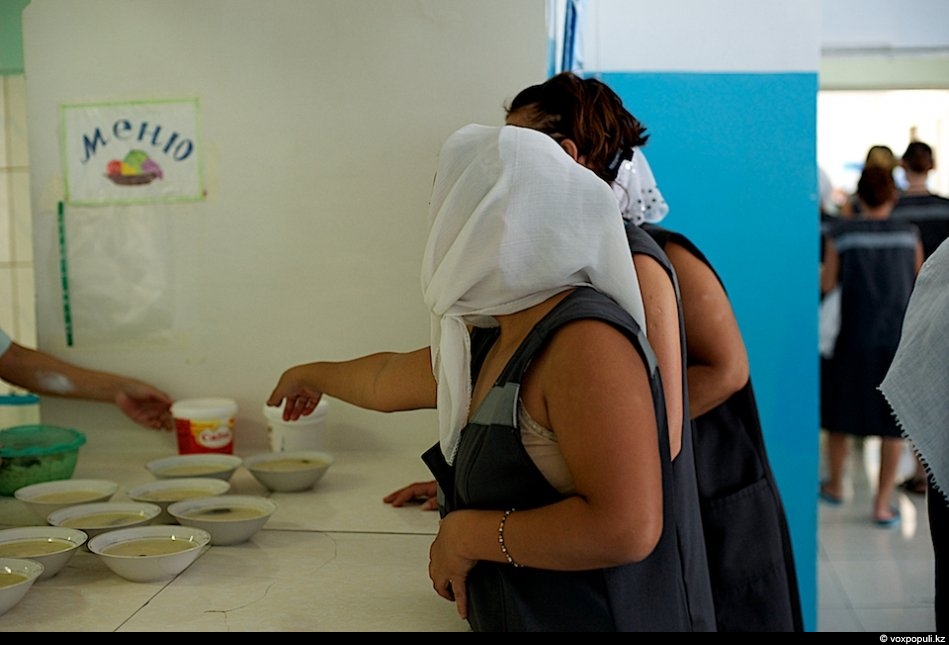 Платочки белые, глаза печальные (63 фото)