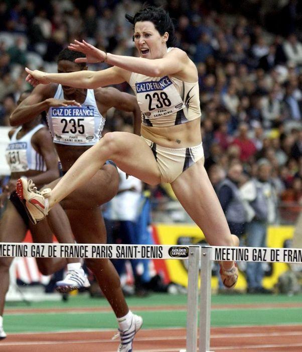 Сексуальные позы спортсменок (50 фото)