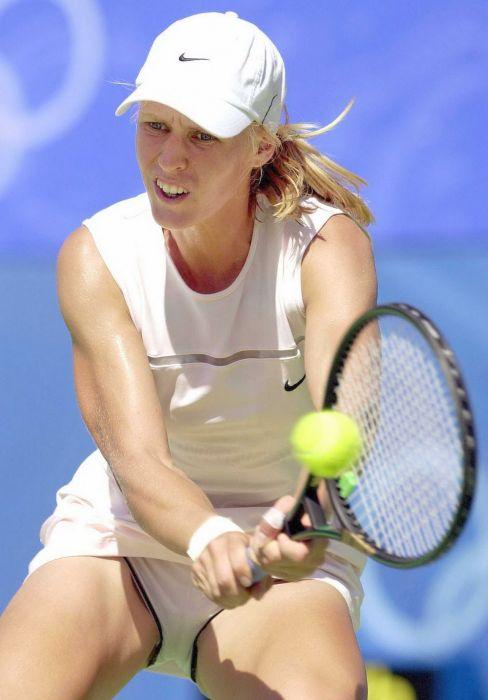 Сексуальные позы спортсменок (50 фото)